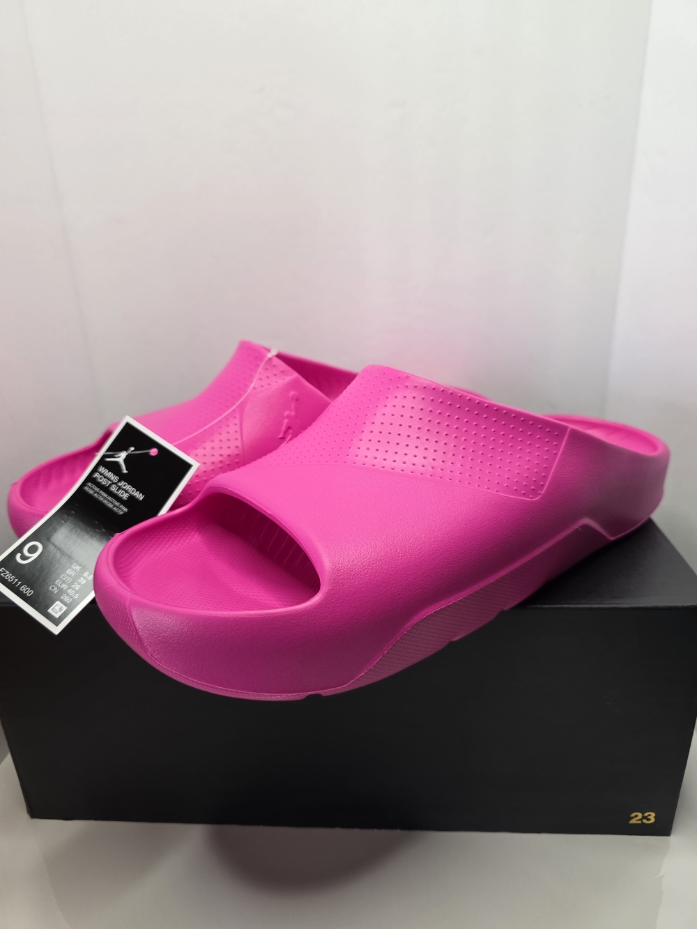 Nike Women's Jordan Post Slides in Active Pink Size 9W.